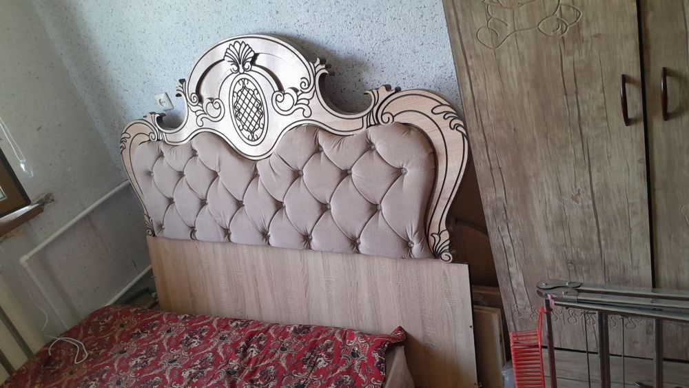 Mebel sotiladi holati yaxshi