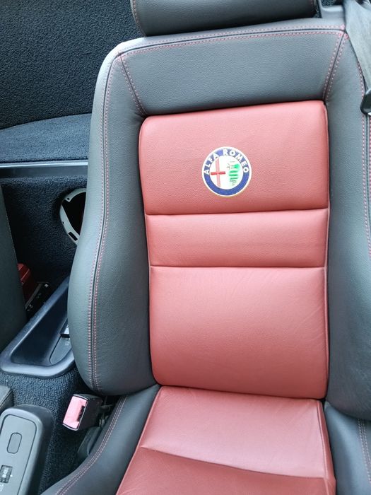 Vând Alfa Romeo Spider Decapotabila