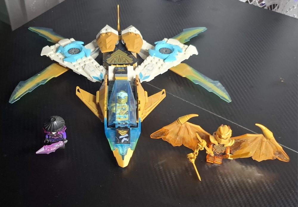 LEGO Ninjago 71770 - Zane’s Golden Dragon Jet