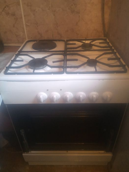Срочно продам газ плиту или обменяю на шкаф в хорошем состоянии