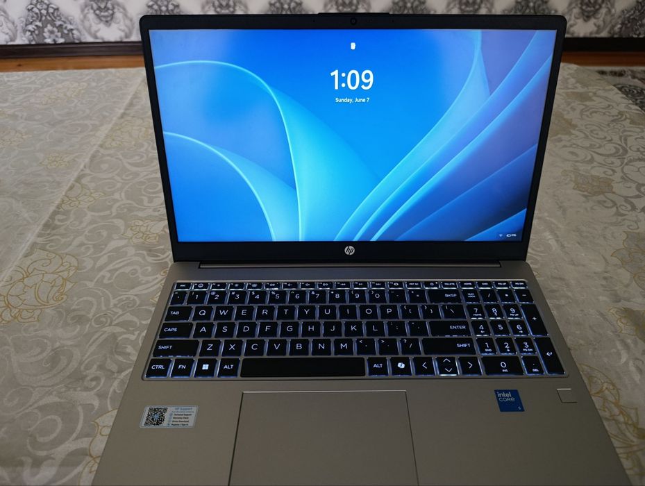 HP 250R G10 / Intel i5-120U / DDR5 / Full komplektatsiya / Ideal Holat