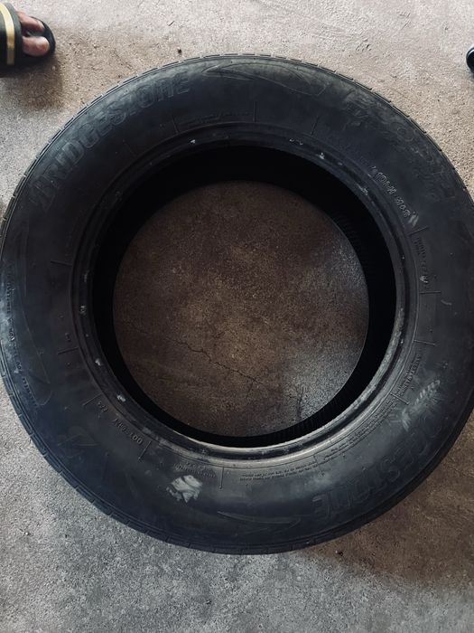 Продам резину 225/65/17