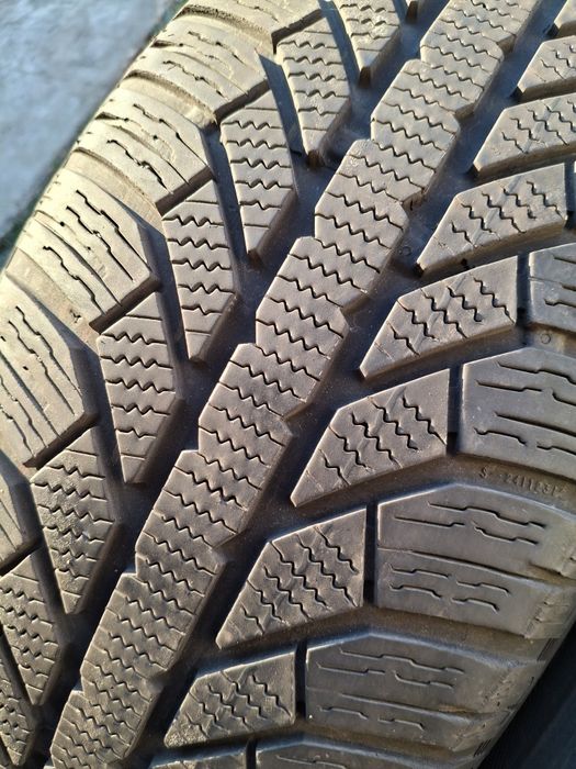 4 Anvelope de iarnă 215 65 r15 Semperit
