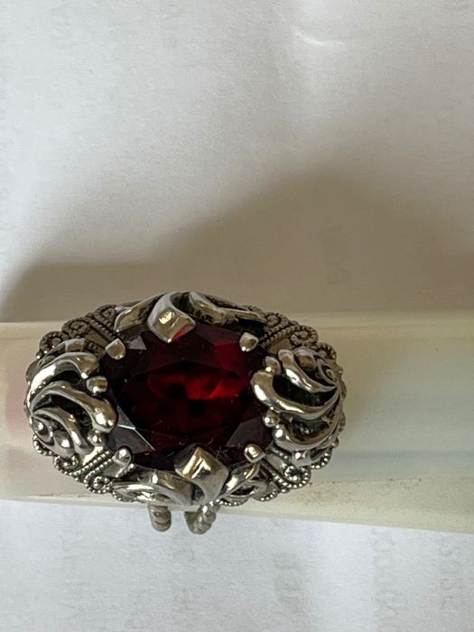 Старинен пръстен