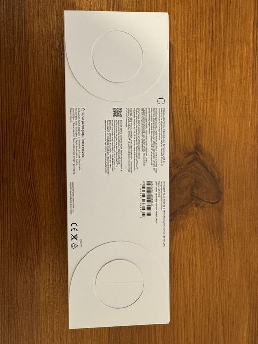 Apple Watch SE3 44mm & AirPods Pro (2nd generation)