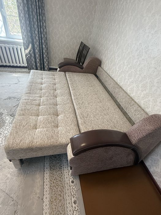 Продам диван и два кресла