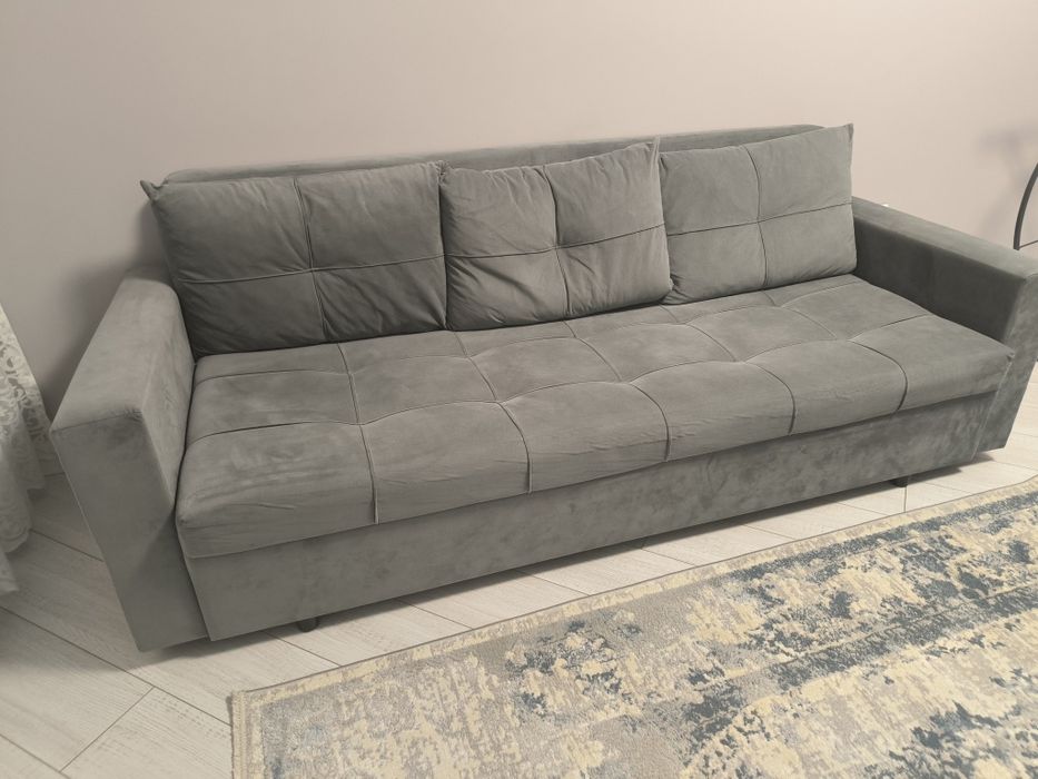 Диван в отличном состоянии