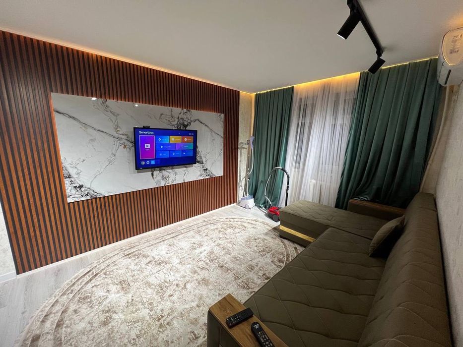 Сдается 1 комнатная квартира 
С обстановкой ЛЮКС 
В горде Алмалыке