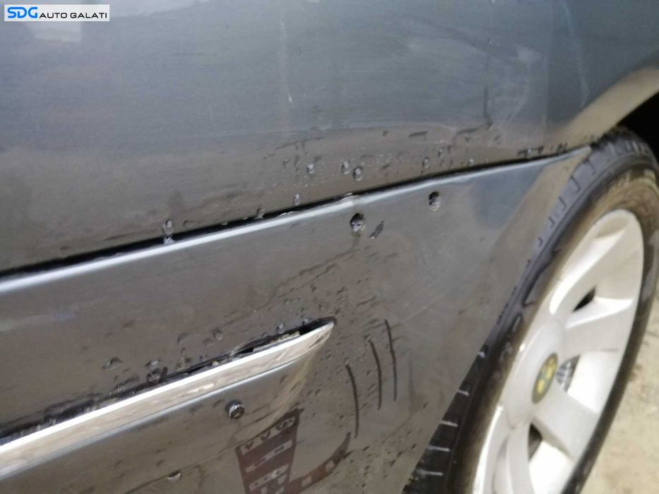 Bara Spoiler Spate cu Locas Senzori Parcare cu Defect BMW Seria 7 E65 E66 730 Facelift 2001 - 2008 Culoare A36/7 Titangrau II Metallic [L4823] [RAFT]