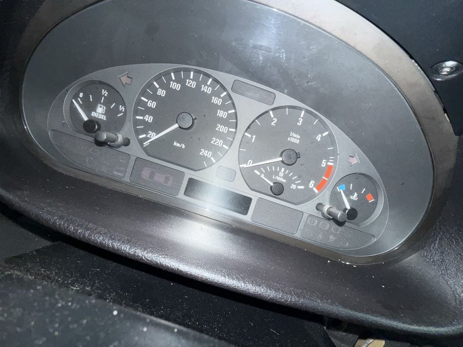 Бмв 320Д 2.0 дизел 150 кс 2004г  на части