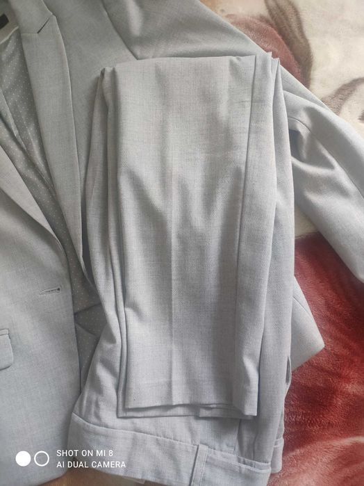 Брючный костюм от бренда Next