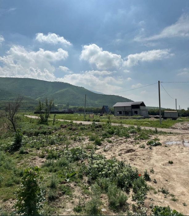 Продам дом с участком 20 соток