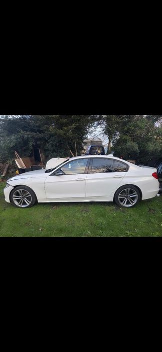 Dezmembrez BMW seria 3 F30