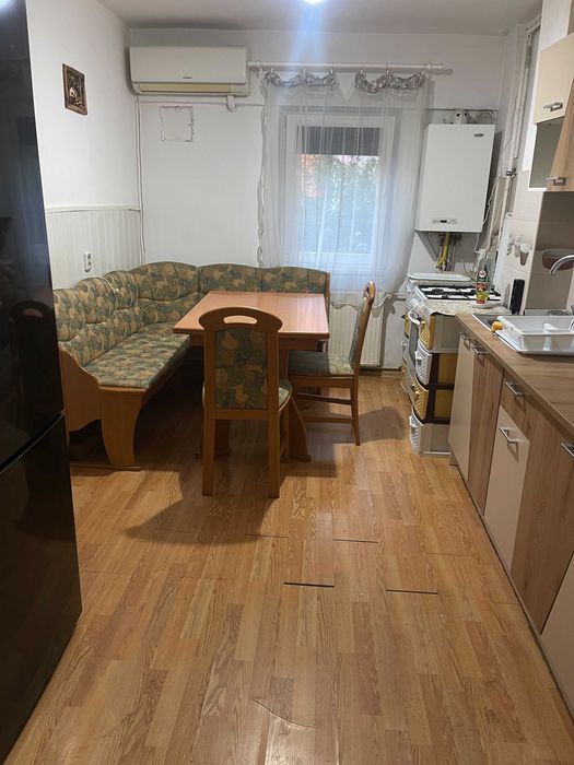 inchiriez apartament