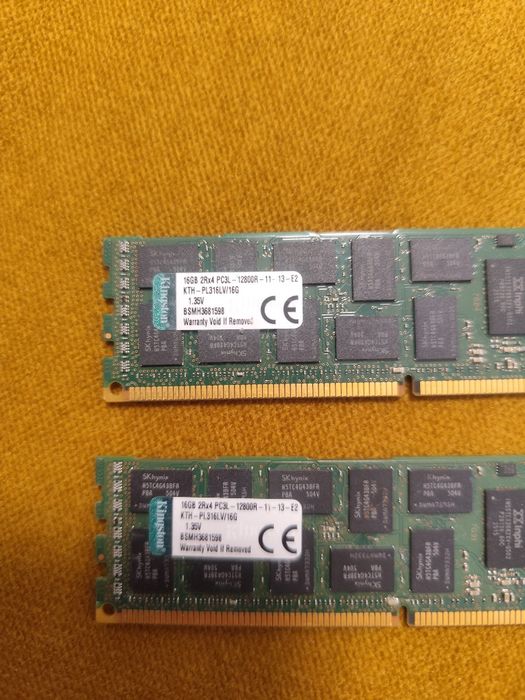 32GB (2x16GB) DDR3 ECC Registered RAM памет Kingston 1600MHz за сървър