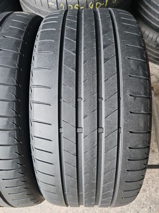 2 anvelope 255 40 18
