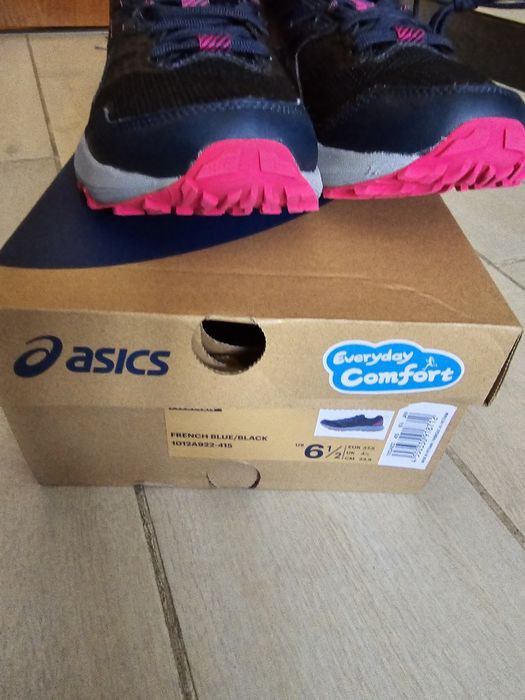 Маратонки Asics 37.5н