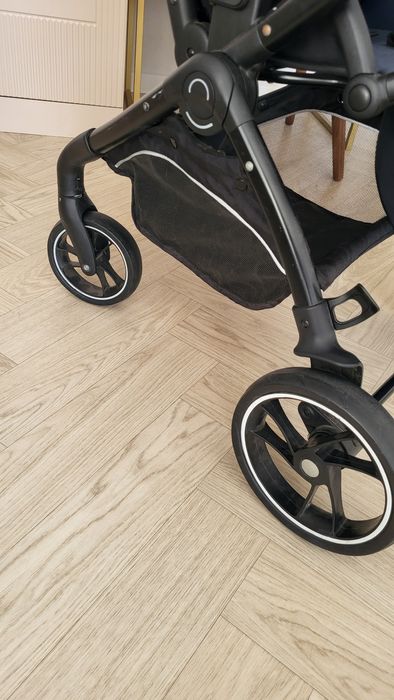 Продам коляска..