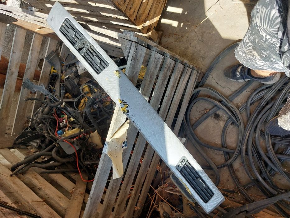 Лайстна с духалки Бмв е60 520д 177кс е61 bmw e60 e61 520d n47