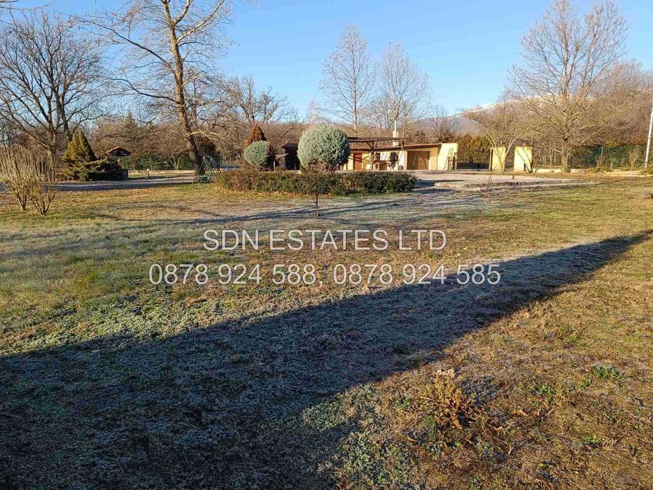 Продава се Парцел в Казанлък - 4000 кв.м за 63 €/кв.м - Снимка #13