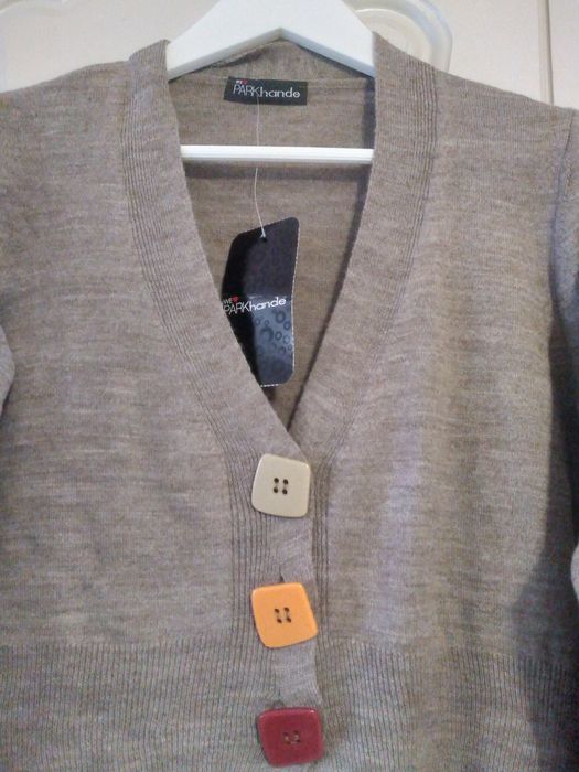 Новая  стильная  кофточка  48-50 р.