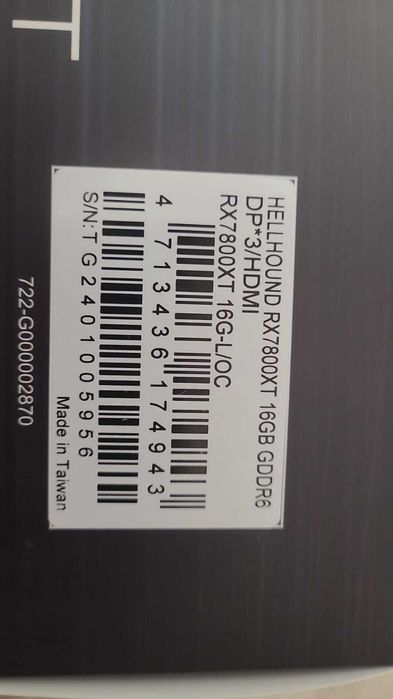 Placa video AMD RX 7800 XT de 16GB GDDR6  256 biti  -sigilata , noua