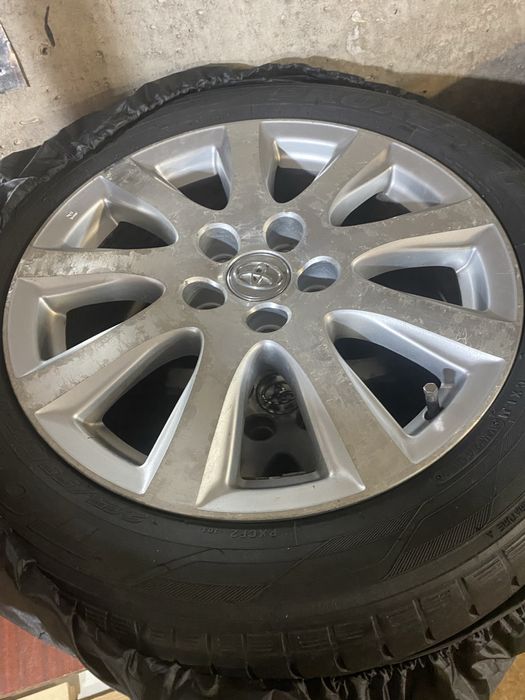 Продам колеса от камри