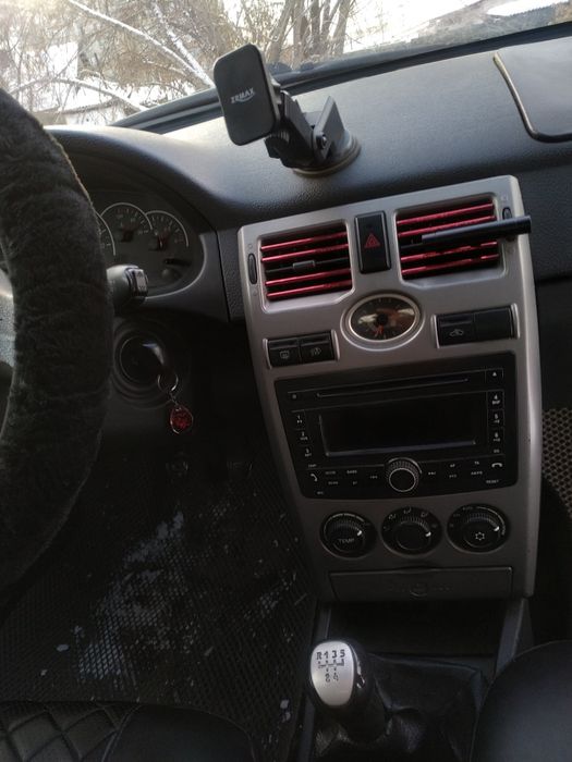 Продам Приору Универсал