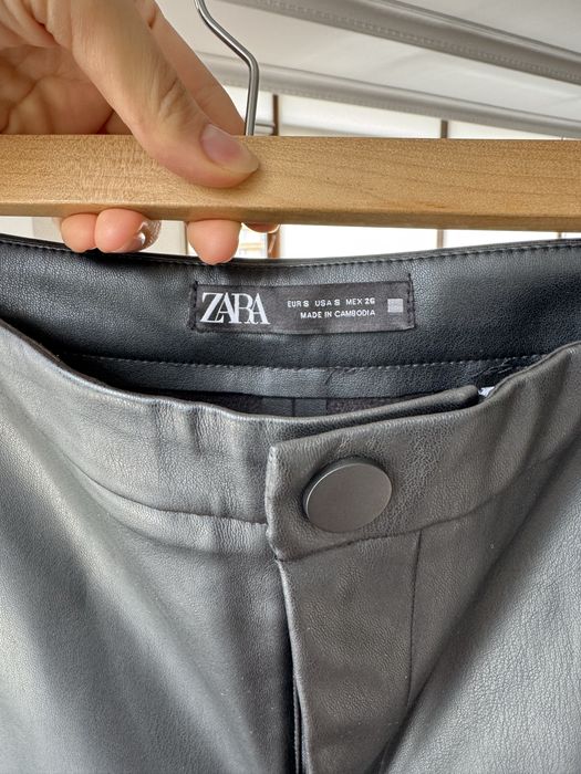 Брюки Zara