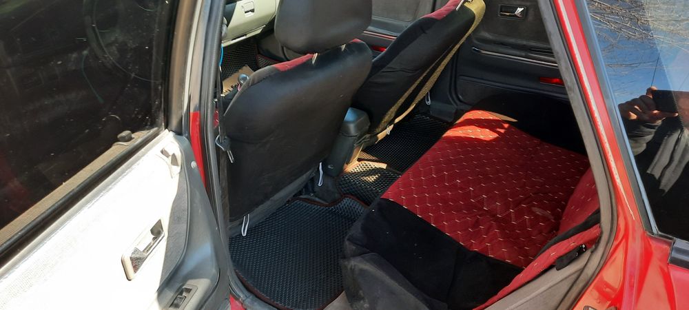 Продам Мазда универсал 1991г