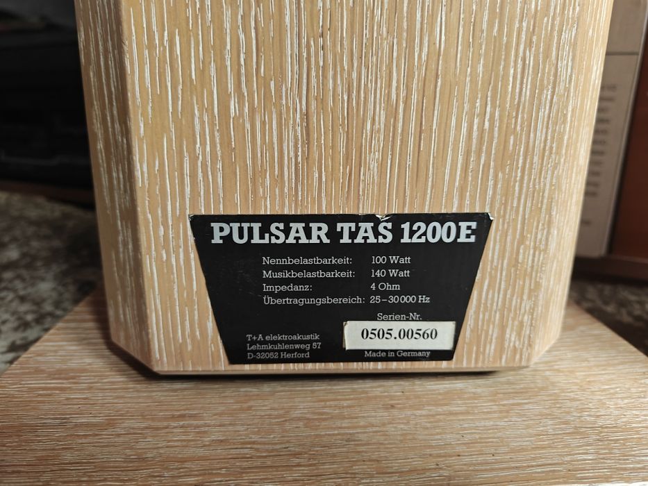 T+A  pulsar tas 1200e ( schimb) boxe podea , super sunet