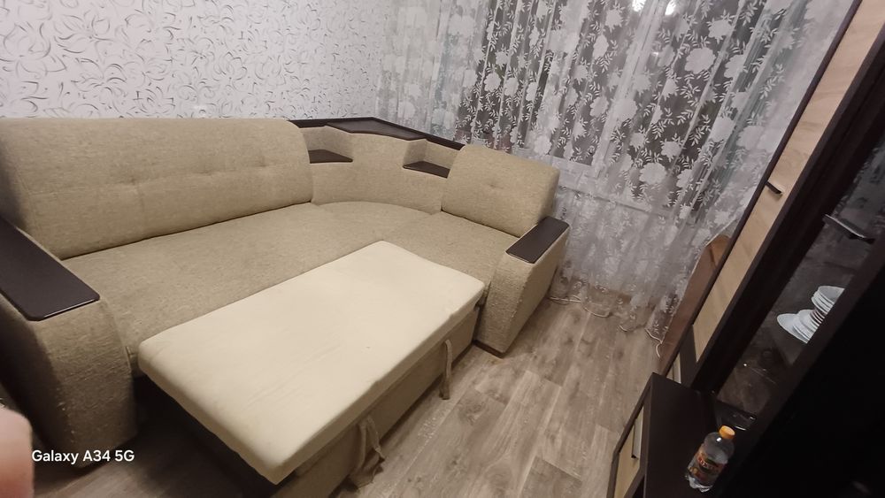 Продам угловой диван