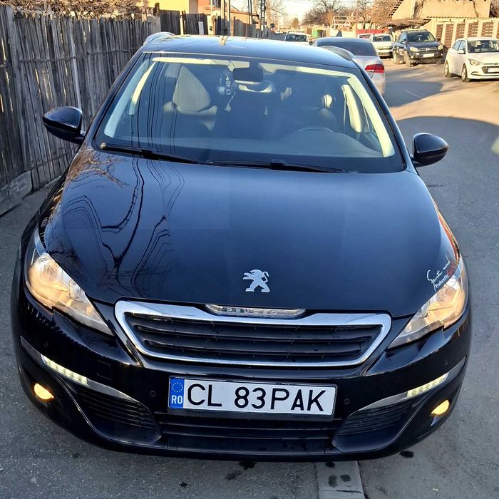 Vând Peugeot 308 T9 business line