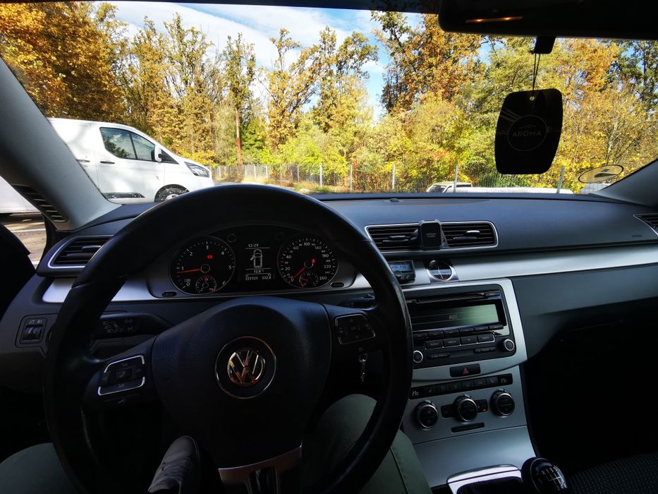 Vând vw passat 1.6 tdi an 2012