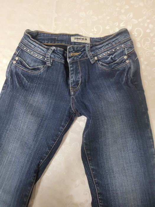 Продам женские джинсы  с начесом