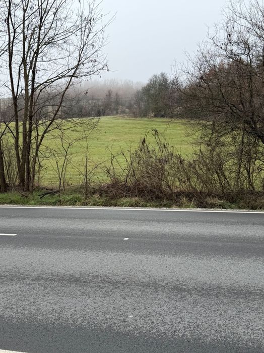 Имот парцел нива на главен път