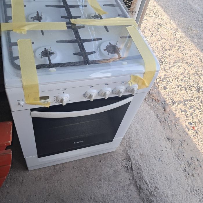 Gaz plita sotiladi