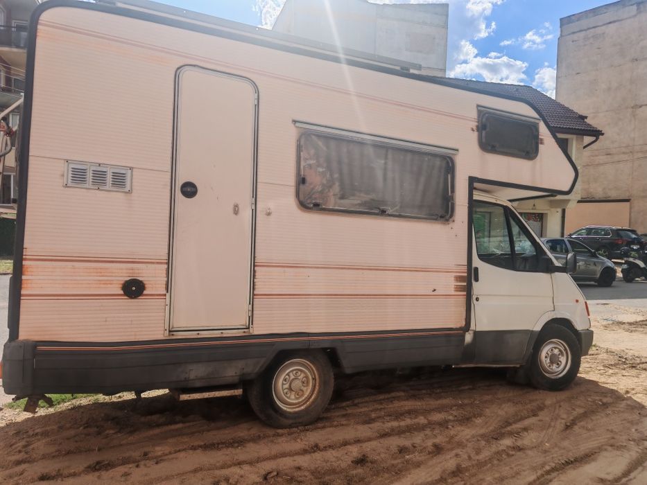 Ford campervan 1990
