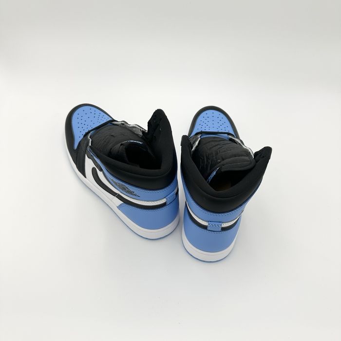 Pantofi Sport Air Jordan 1 High UNC Toe - 100% originali
