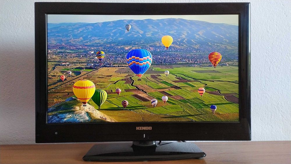 Работещ телевизор  с дистанционно - Kendo