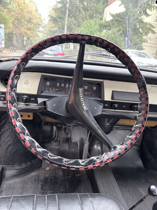SKODA 100 1977 — imagine 3