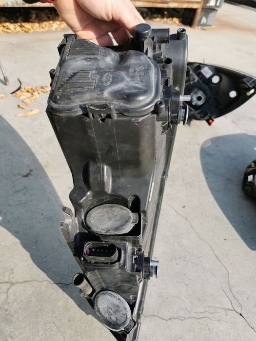 Фар Ауди А3 2012г