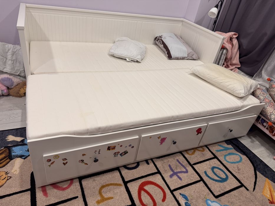 IKEA Hemnis разтегателно легло