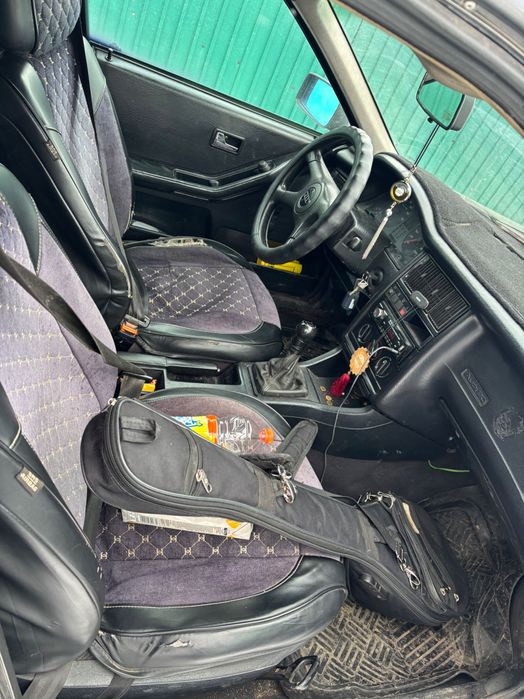 Продам ауди б4 моно