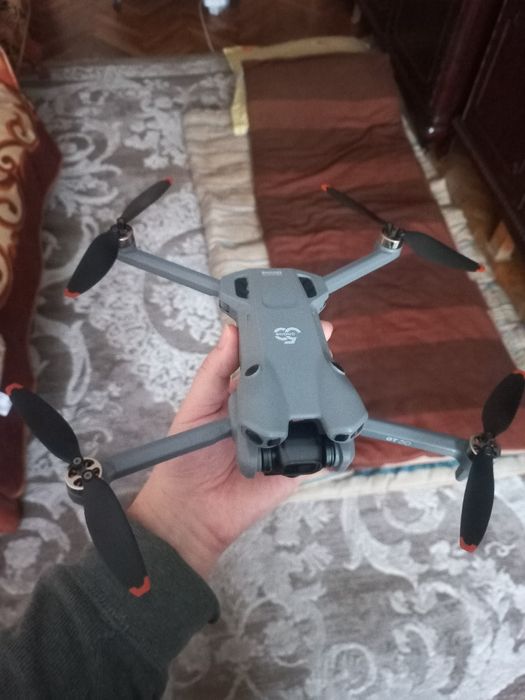 Drona Dji mini 5 Pro replică