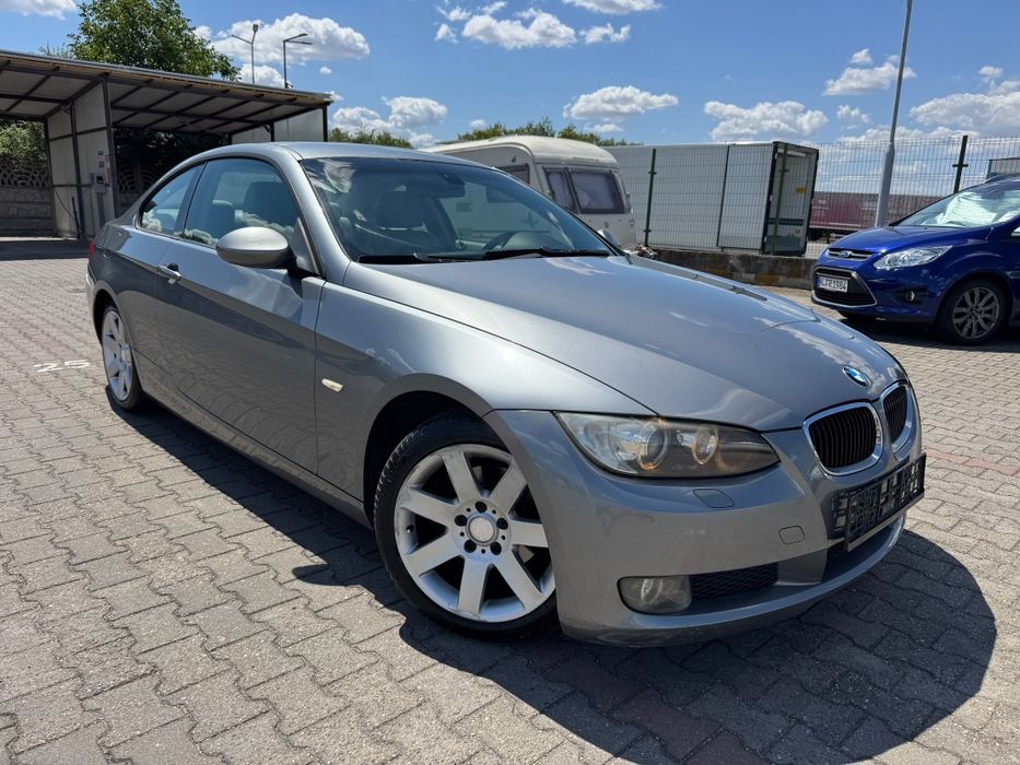 BMW E92 320i Coupe - Automat - 2008 - Xenon/Climatronic/Senzori
