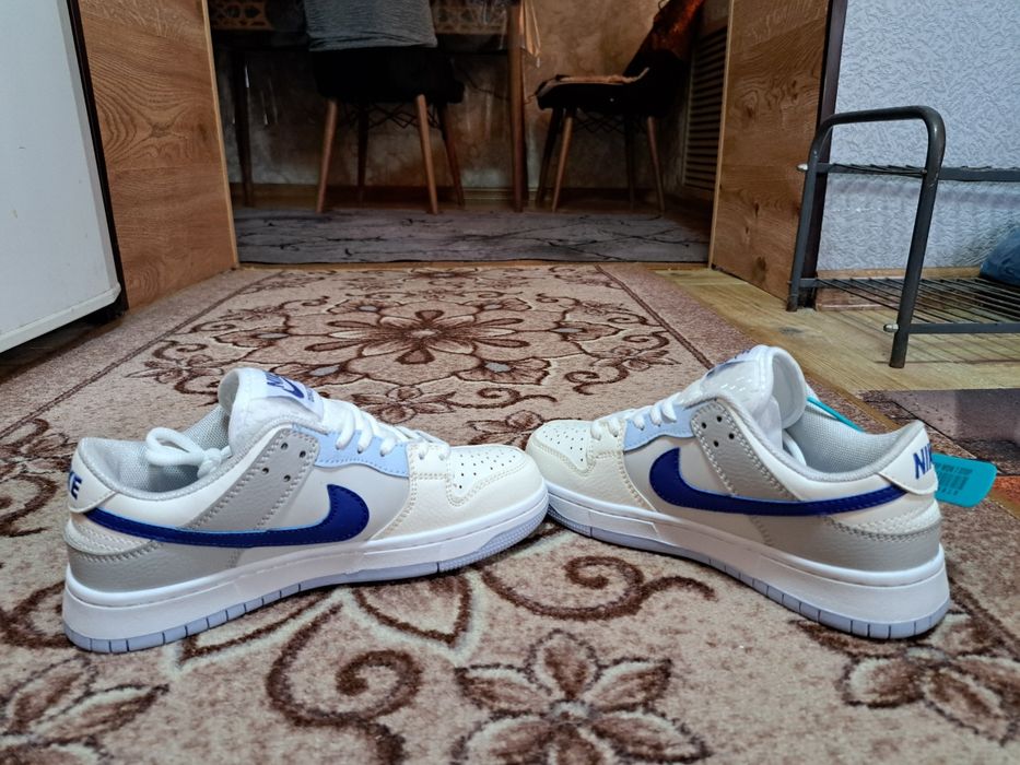 Кроссовки с гарантией