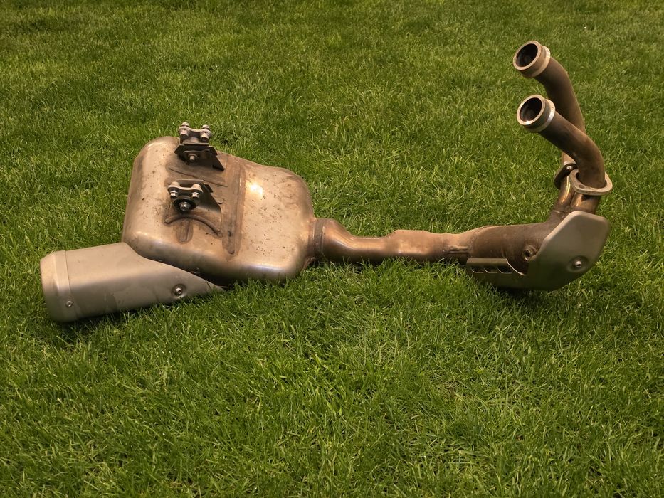 Toba / Evacuare completa originala Yamaha MT-07 2022