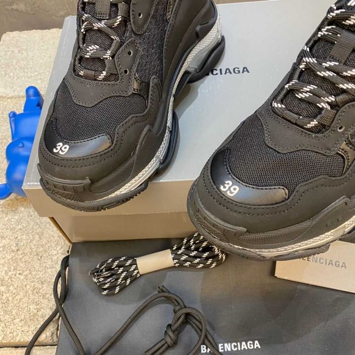 Balenciaga Triple S