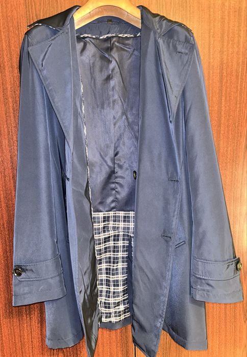 Pardesiu impermeabil 3 sezoane Bigotti, nou, fara eticheta